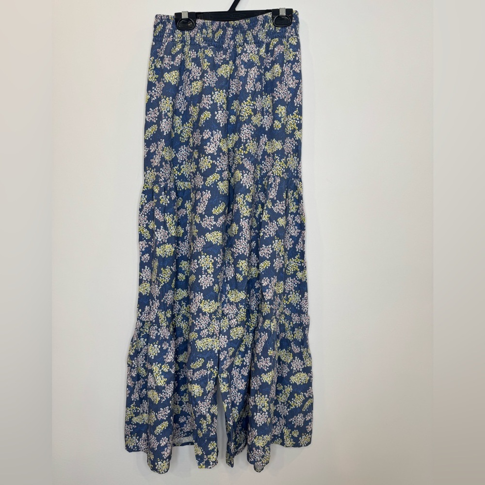 United colors of benetton Floral tiered Blue wide leg pull on pants size 11-12